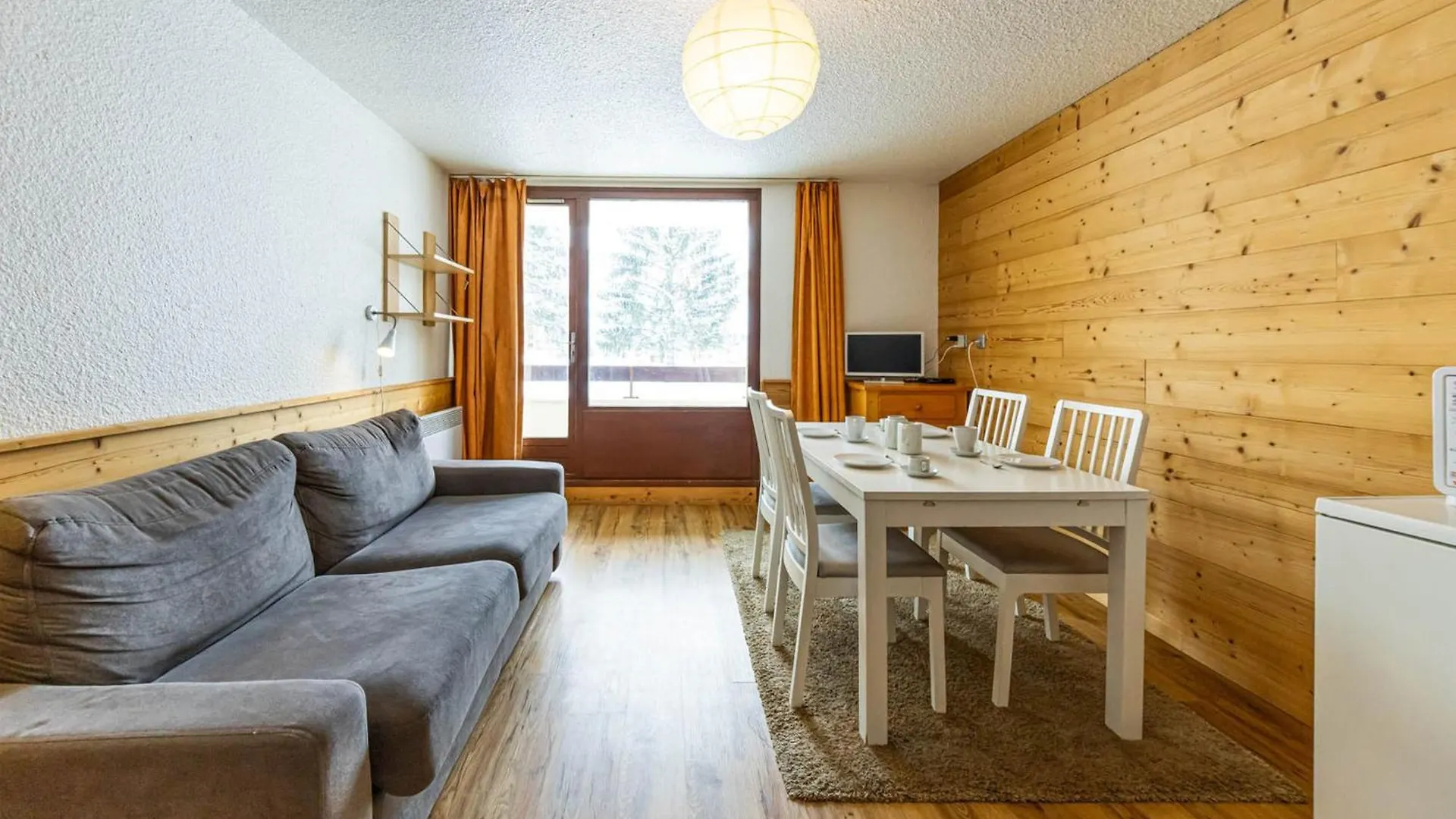 Appartamento Studio Confort 4 Pers, Proche Pistes Et Commerces, Balcon Expose Sud - Fr-1-807-112 Saint-François-Longchamp
