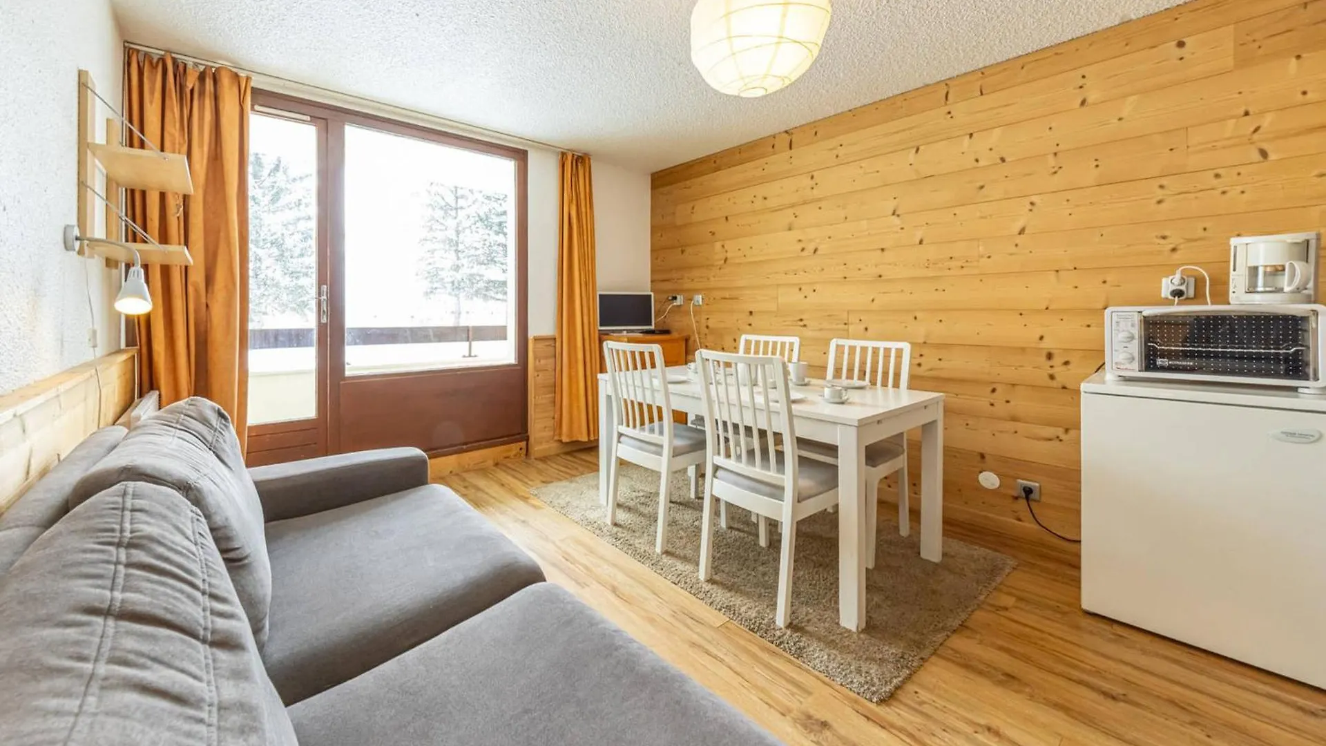 Studio Confort 4 Pers, Proche Pistes Et Commerces, Balcon Expose Sud - Fr-1-807-112 Saint-François-Longchamp Appartamento